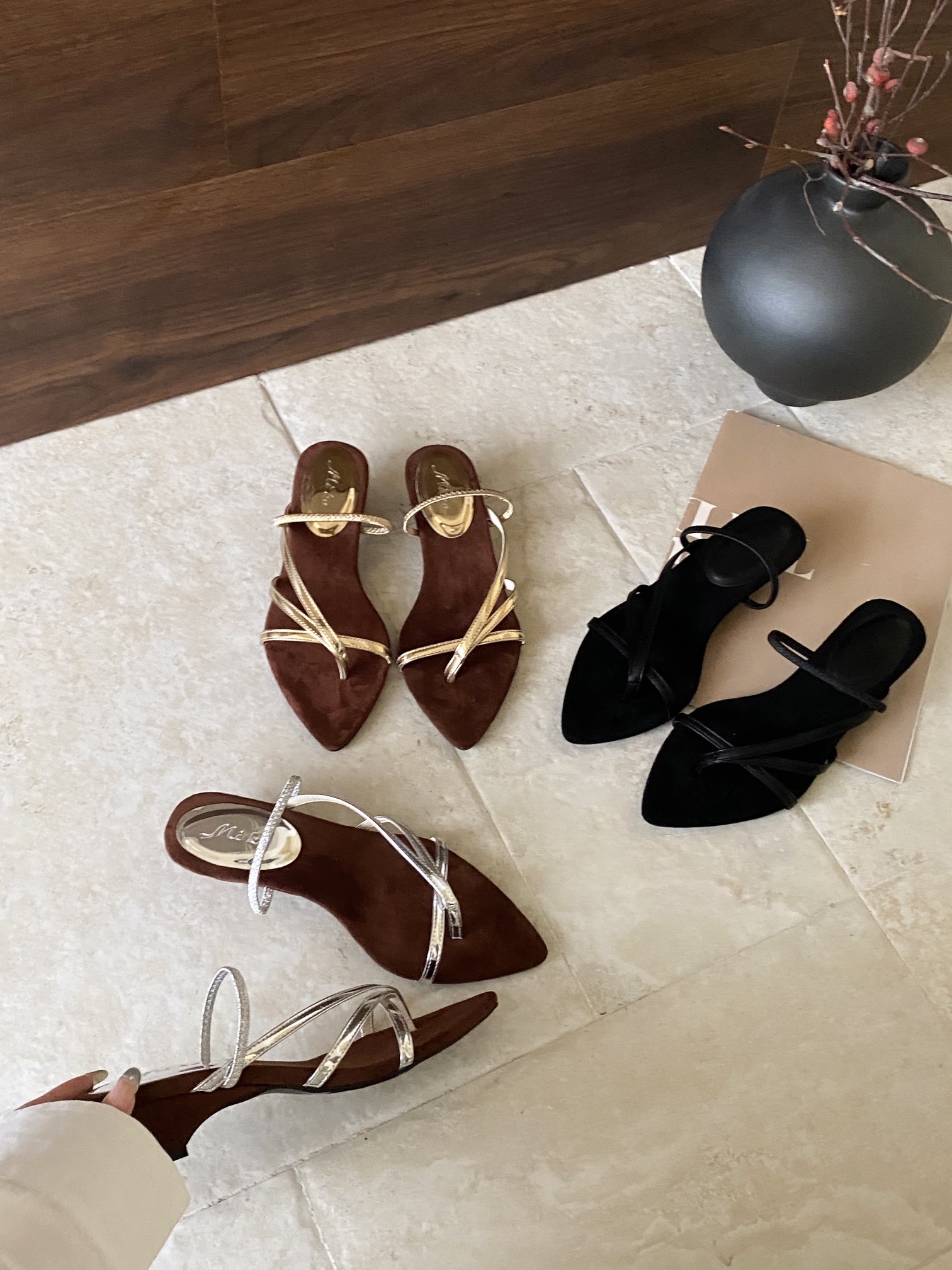 New Chunky Heel French Pointed Toe Thin Strap Toe Clip Two-Way Sandals